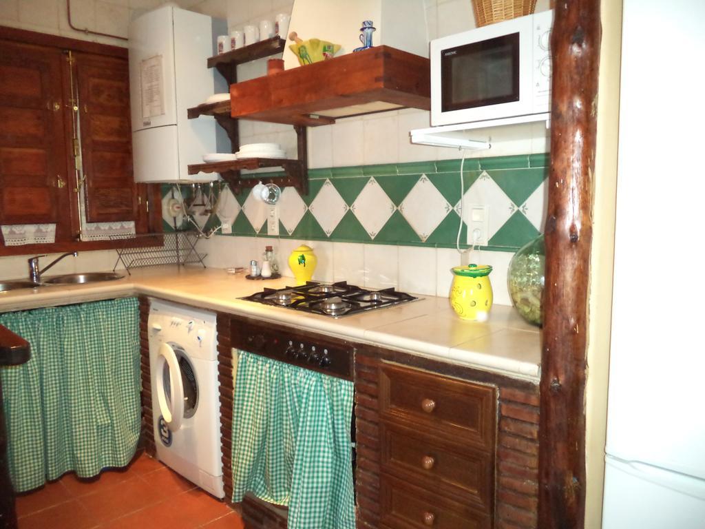 La Ermita Del Poqueira Apartman Bubión Szoba fotó