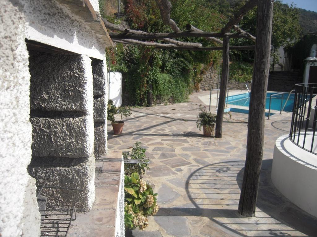 La Ermita Del Poqueira Apartman Bubión Szoba fotó